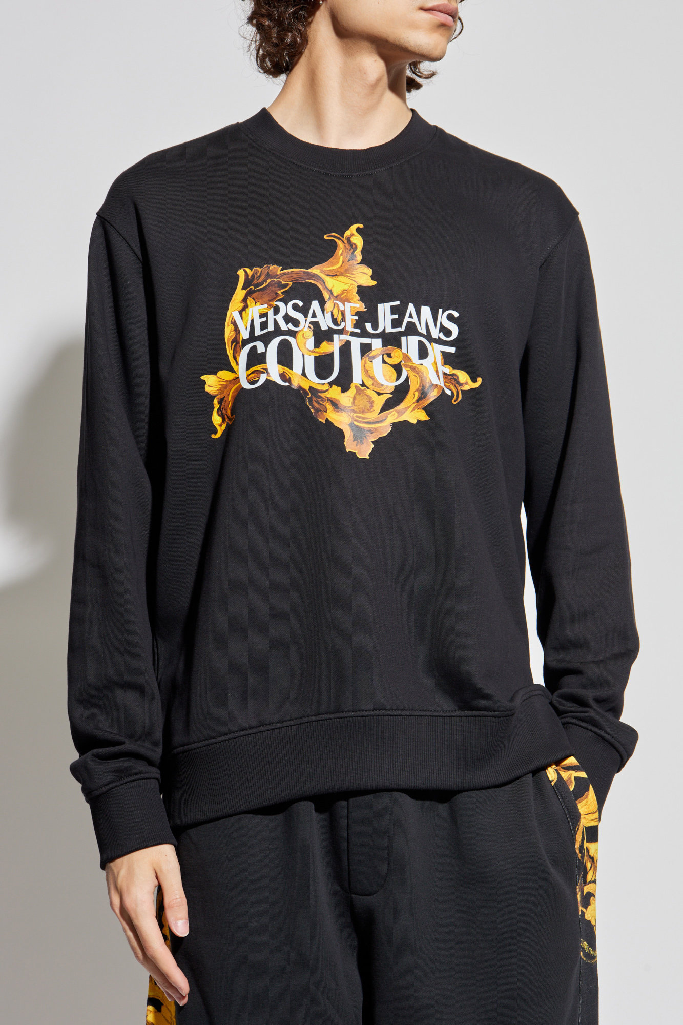 スウェット・トレーナー Versace Jeans Couture Sweatshirt With Logomania Print 71EGu6PcXRL._AC_SY500_.jpg